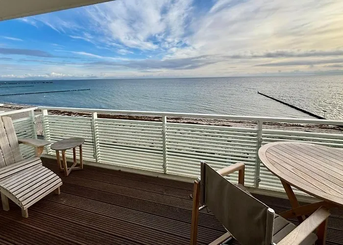 Daire Haus-zur-mole-wohnung-13-meerblick